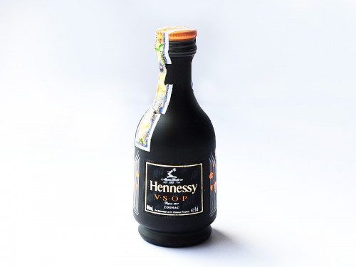 Rượu Mẫu thủy tinh cao cấp Hennessy Black