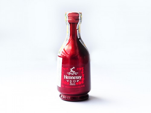 Rượu Mẫu thủy tinh cao cấp Hennessy Red