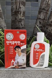 Dầu xoa bóp Hàn Quốc Antiphlamine kèm dụng cụ massage trên chai tiện lợi