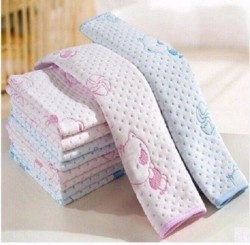 Tấm lót chống thấm trần bông Cho bé sơ sinh (50 x 70cm)